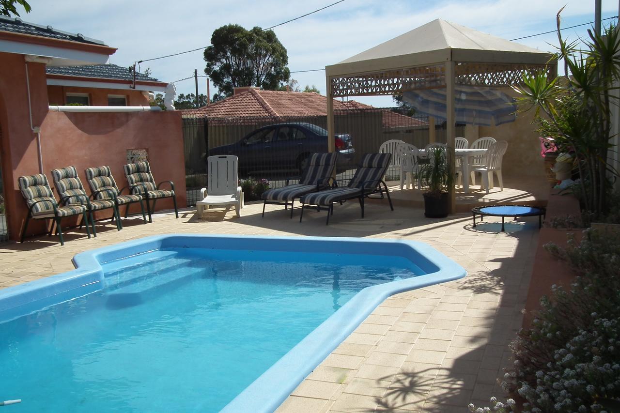 The Spanish Guesthouse For Rooms Only Perth Dış mekan fotoğraf